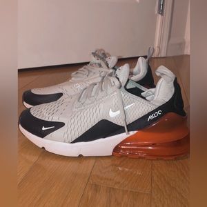 Grey/White/Res Nike Airmax 270s